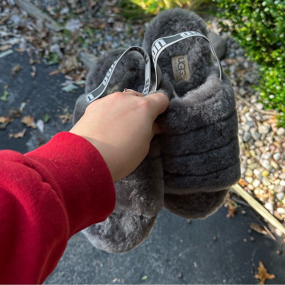 UGG fluff yeah slippers